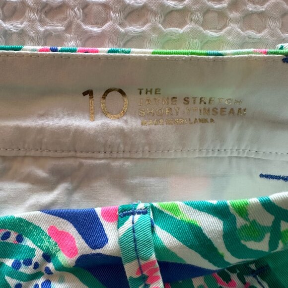 NWT Lilly Pulitzer Jayne Knit Short What a Lovely Place size 10 - Picture 4 of 4